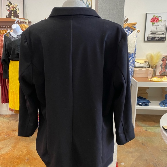 LC Lauren Conrad Single Button Blazer - Picture 4 of 8